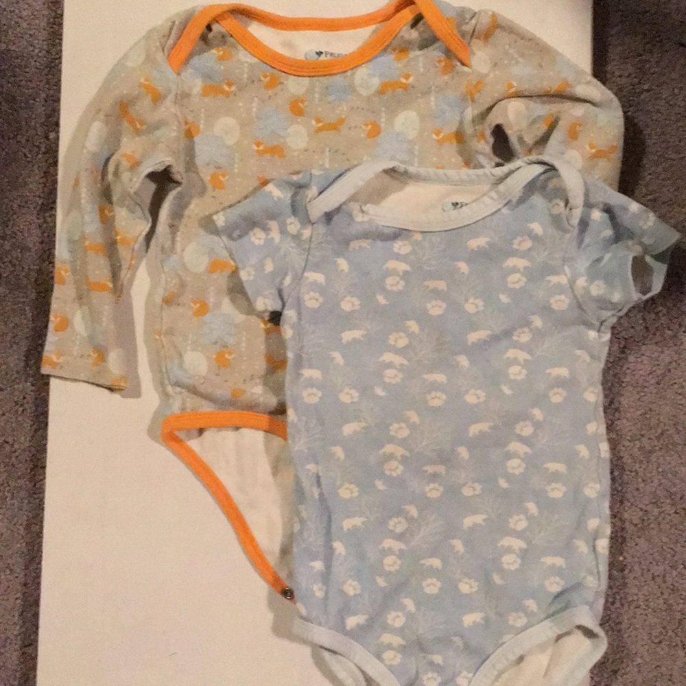 2/$12 Organic Cotton Onesie Set